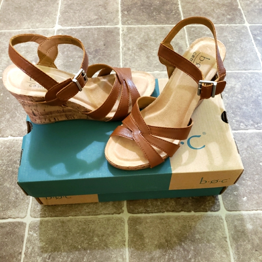 b.o.c Light Brown Wedge Sandals Size 7M